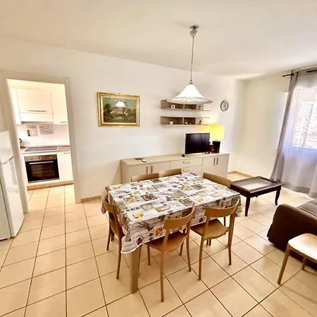 Riccardo Vicino Al Mare Con A/c Apartment